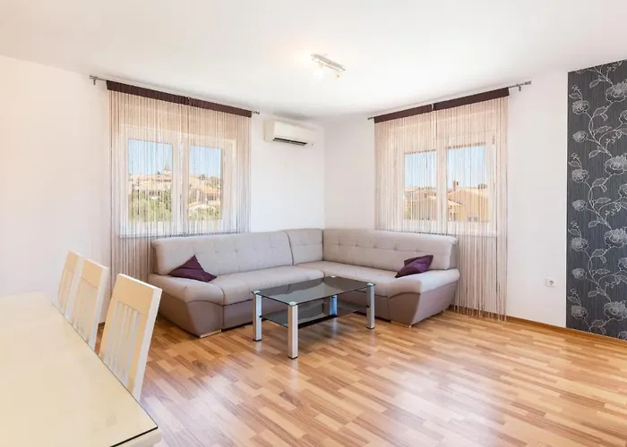 Dragan K1 3* 梅杜林