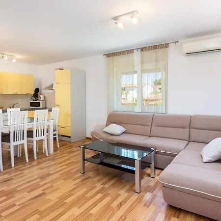 Dragan K1 Guest house *