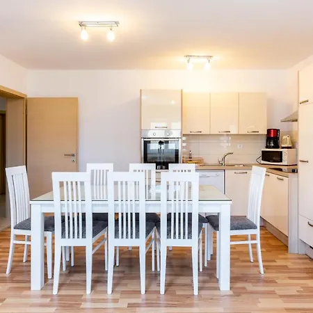 Dragan K1 Vendégház 3*