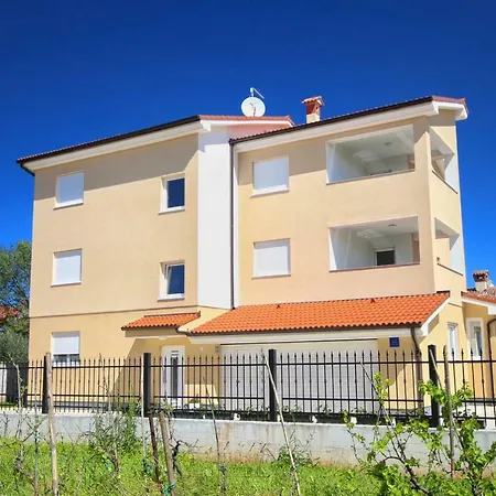 Guest house Dragan K1