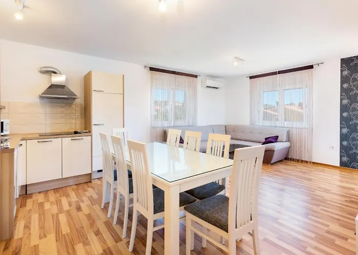 Gostinjska kuća Dragan K1 3*